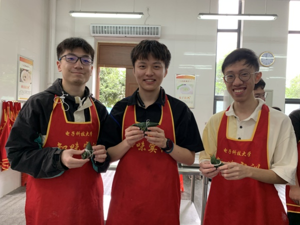 说明: 新闻图片4.jpg