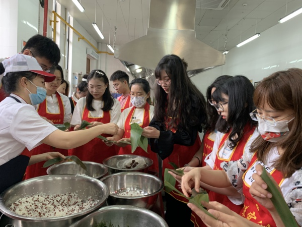 说明: 新闻图片2.jpg