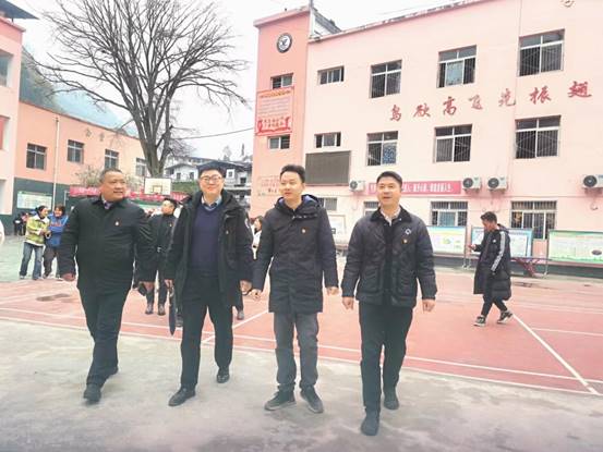 说明: fab1fe26d80b35c9e7965742d70228b