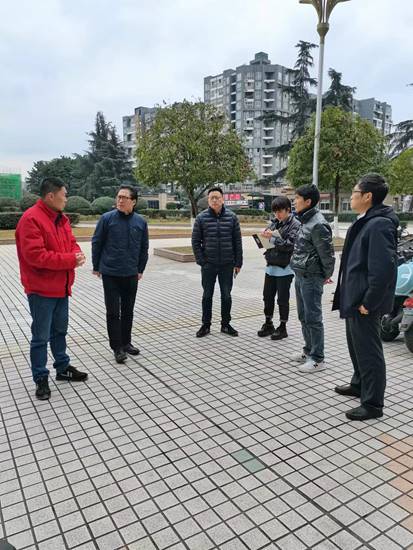 于校带队检查学校审核评估协调会准备工作