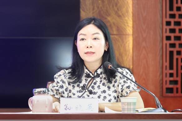 说明: 市教育局后产科负责人孙晓英安排部署了学校食堂及承包经营企业食品安全专项排查整治行动、除“四害”专项消杀行动、加快推进广元市学校食堂食品安全智能化管理系统建设等秋季学期主要工作。